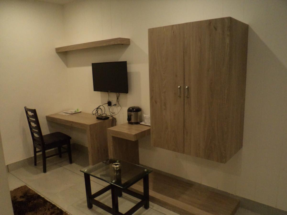 Apple Residency Hotel Patan  Bagian luar foto